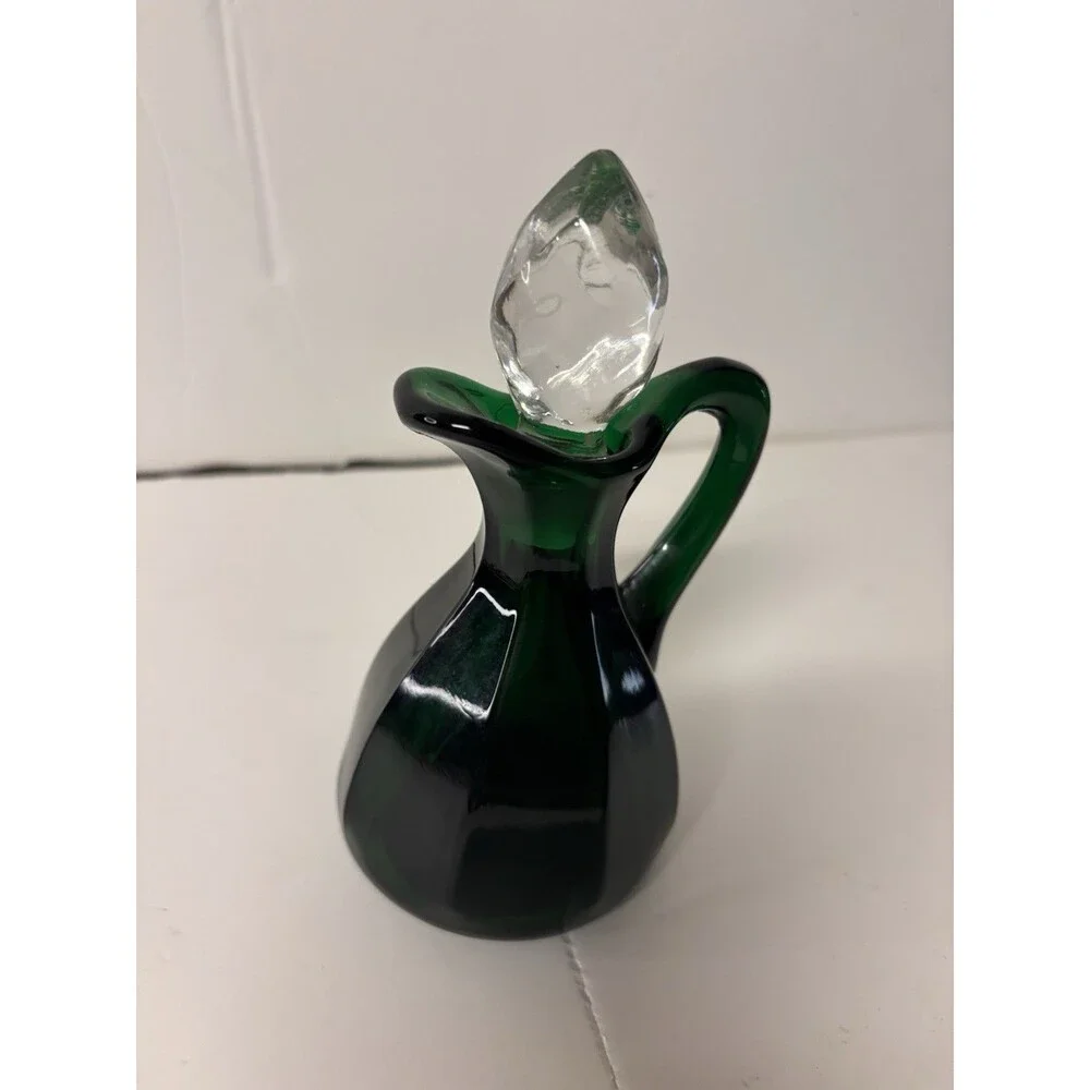 Hand Blown Glass Emerald Green glass Cruet Crystal stopper 5 1/2